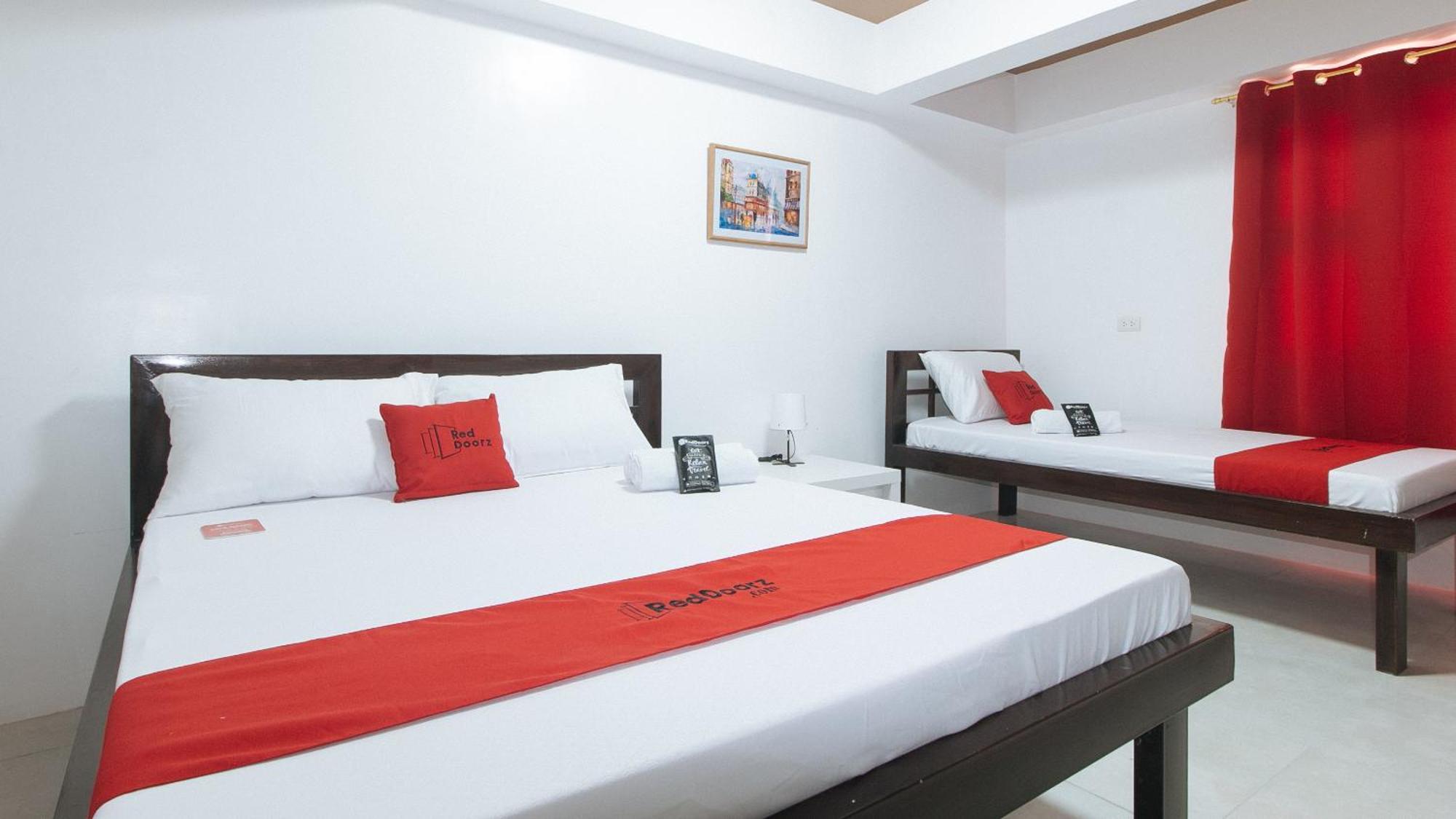 Reddoorz Near Ust Sampaloc Manila Ξενοδοχείο Εξωτερικό φωτογραφία